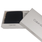 ⁦محفظة Calvin Klein الجلدية⁩ - الصورة ⁦3⁩