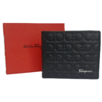 محفظة Ferragamo الجلدية