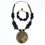 ⁦طقم "فيكتوريا" الأسود الملكي⁩ - الصورة ⁦4⁩